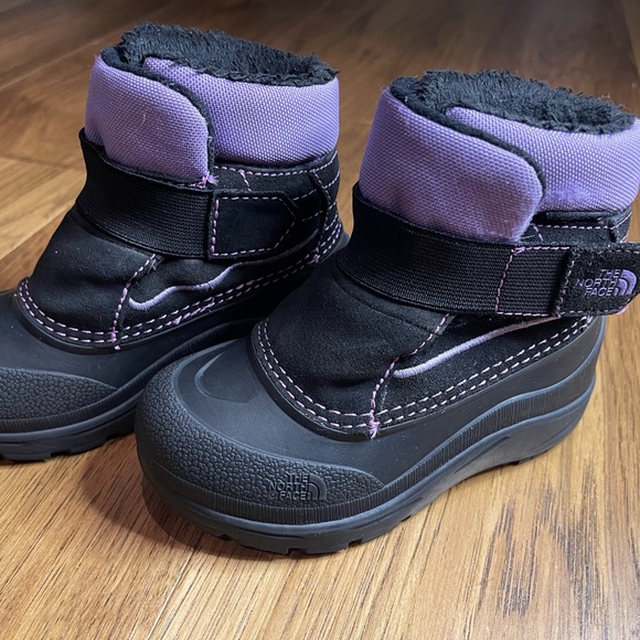 The North Face Kids' Black and Purple Winter Boots - Picture 2 of 6